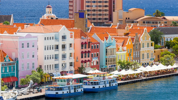 waterfront_of_willemstead_curacao.jpg
