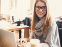 Woman looking for places to find freelance writing jobs