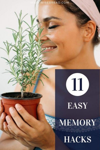 Need to keep track of deadlines, appointments, numbers and bills? Sometimes its hard to remember key things when you need them the most. Here are 11 easy lifehacks to boost your memory and improve your chances to recall key data. | #lifehacks #memory #memorytips
